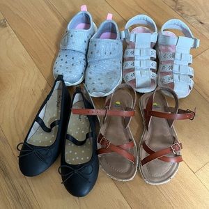 Size 10 little girl dress shoes, sneakers, sandals lot